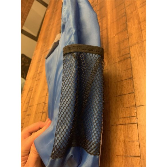 Chill by flexifreeze ups lunch Bag Foil Lined With Buckle Strap 8x9x3inches - Picture 4 of 5